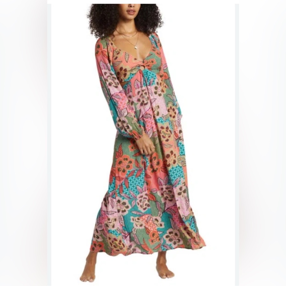 Billabong NWT Last Call Cutout Maxi Dress in Emerald Bay. Medium.